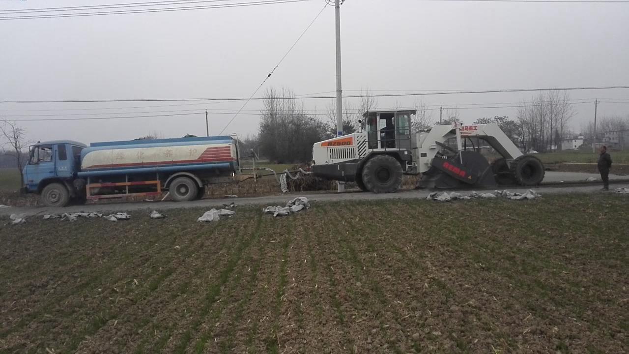 RZ500，界首灰土路基冷再生