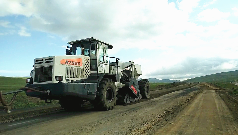 RZ560，蒙古大草原冷再生